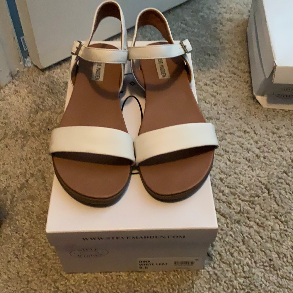 Steve Madden flat white sandals size 9.5
